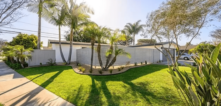 2992 Andros St, Costa Mesa, CA 92626