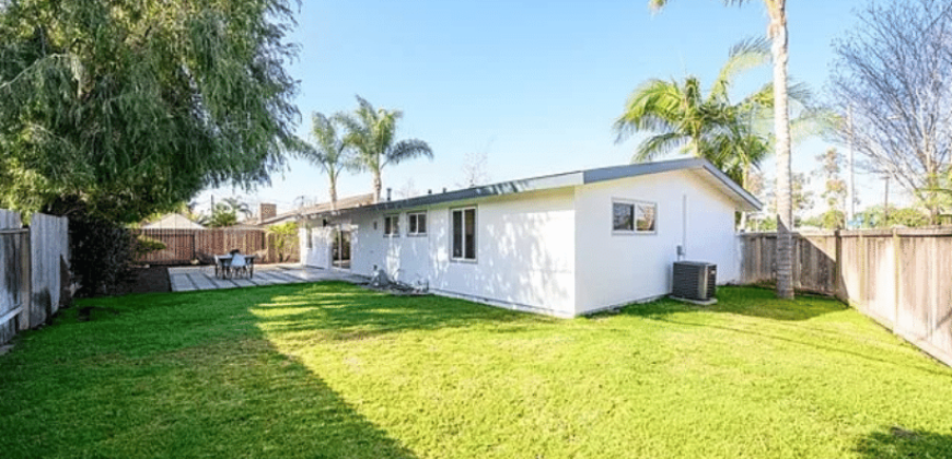 2992 Andros St, Costa Mesa, CA 92626