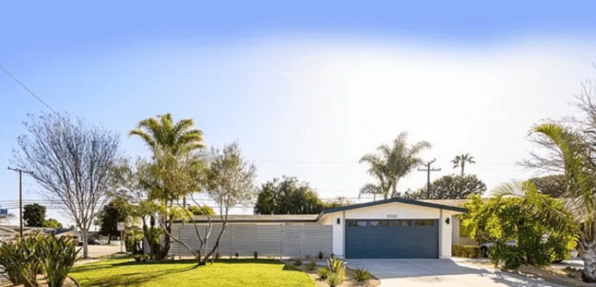 2992 Andros St, Costa Mesa, CA 92626